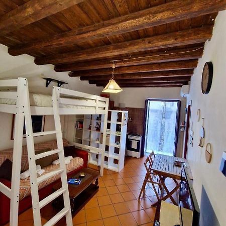 Old Town Loft - Palermo Appartement Buitenkant foto