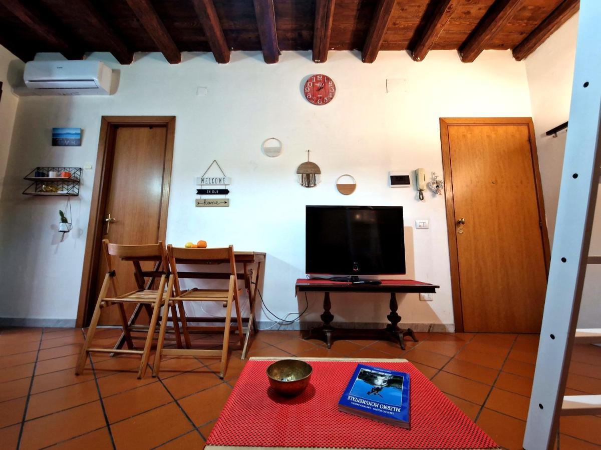 Old Town Loft - Palermo Appartement Buitenkant foto